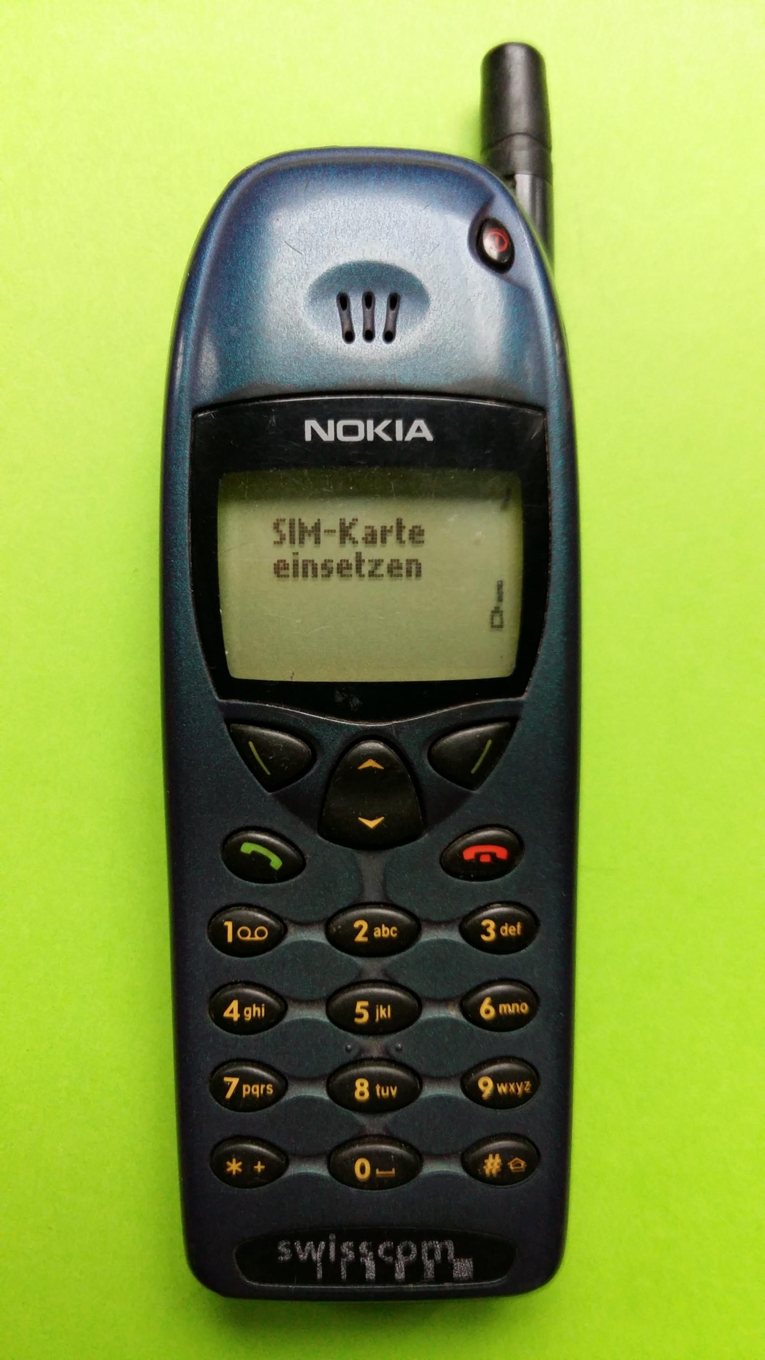image-7304975-Nokia 6110 (6)1.jpg